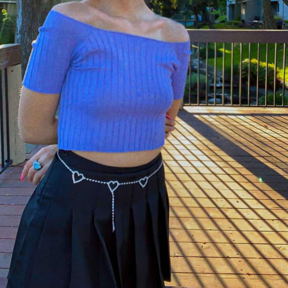 Off the shoulder ribbed crop top